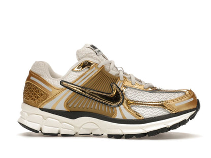 Vomero 5 Metallic Gold