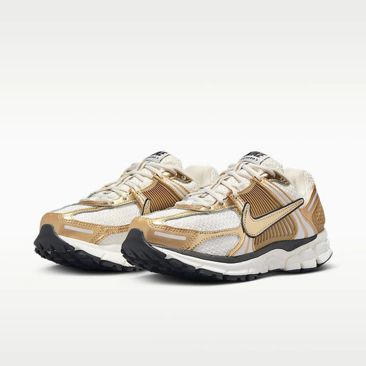 Vomero 5 Metallic Gold