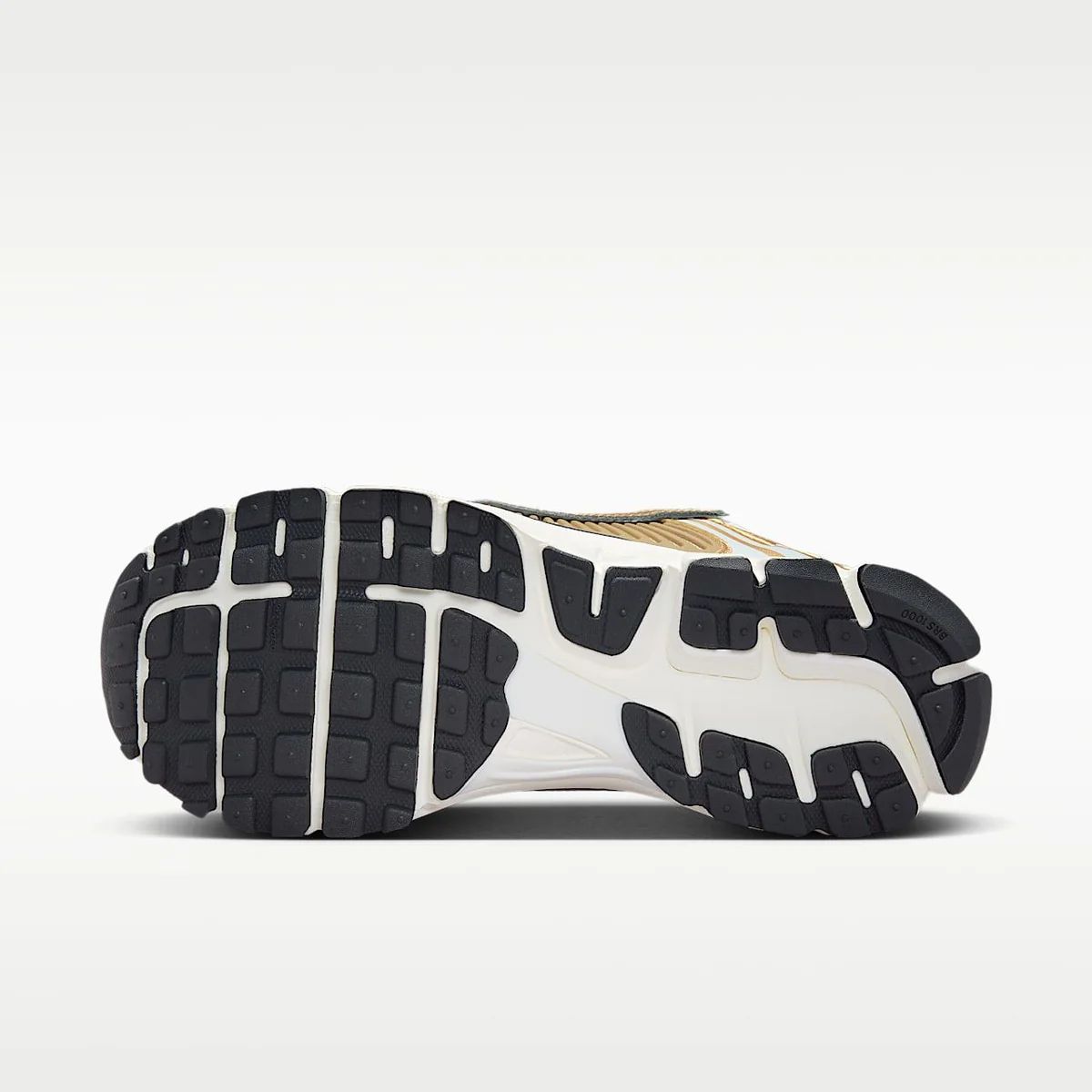 Vomero 5 Metallic Gold